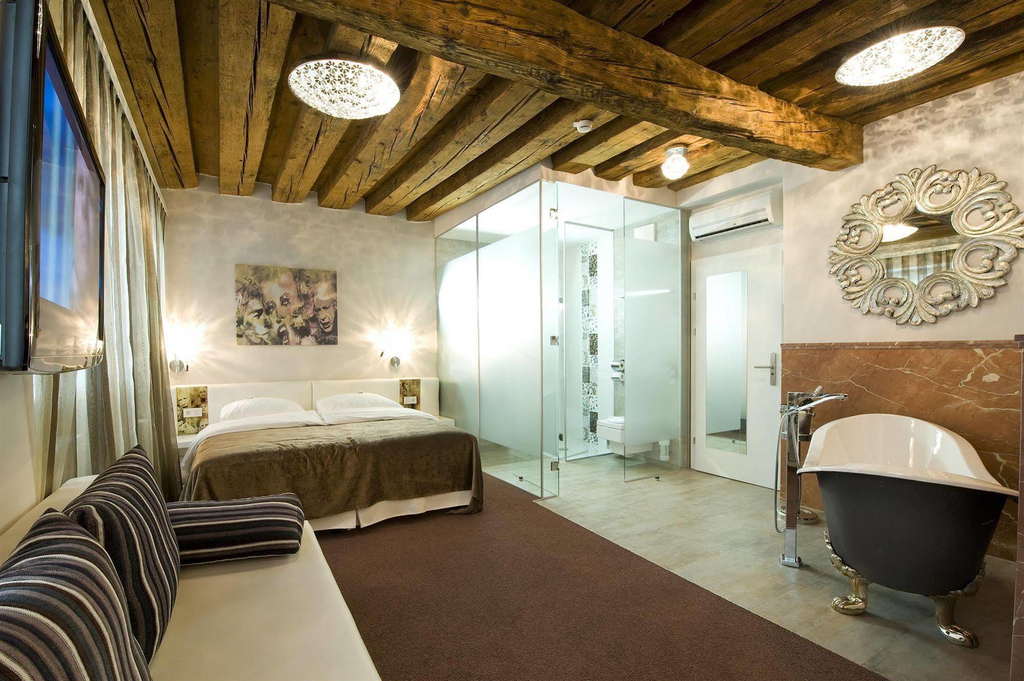 Boutiquehotel Am Dom Зальцбург Экстерьер фото